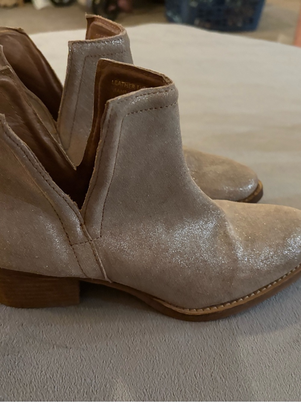 Women’s size 8 Anthropologie Taupe partial leather Ankle Boots - Stylish Everyda